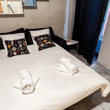 Apartment Ac - Wifi - Perfect For Exploring On Foot!